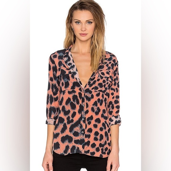 Equipment Slim Signature Leopard Print Blouse in Desert Sand Multi Silk Size:XS - Picture 1 of 5